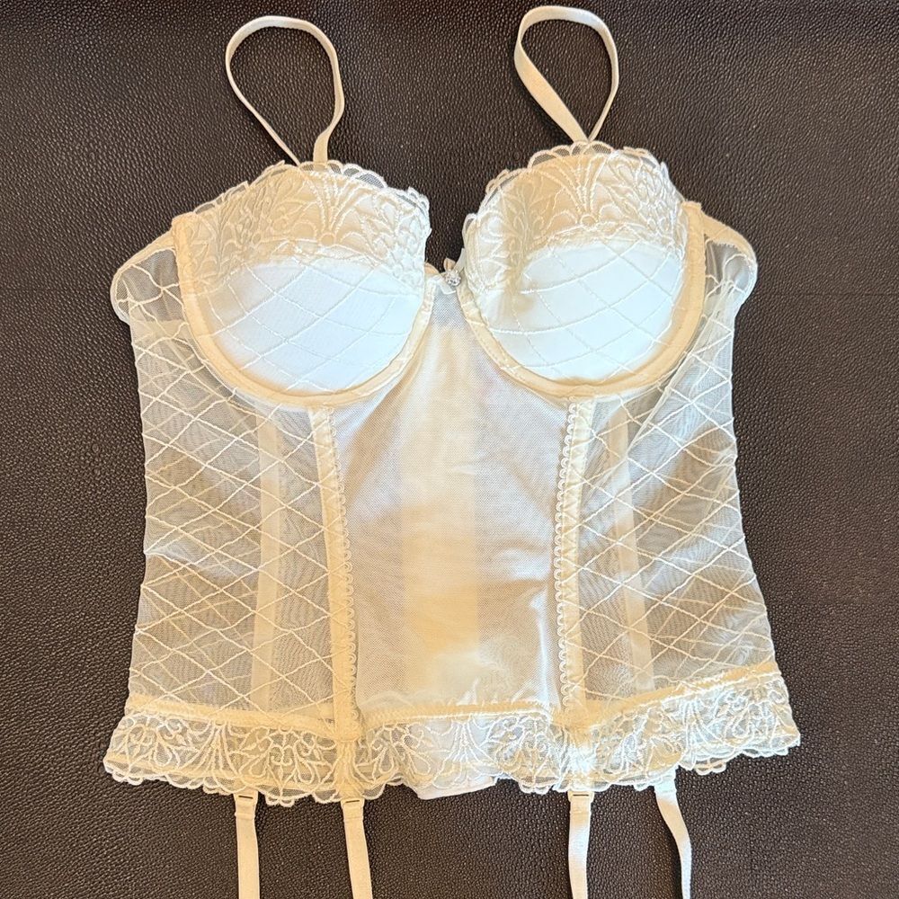Passionata Elegant Cream Lace Corset Shapewear size 85/ 38B